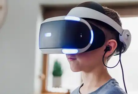 Why Adopting AR/VR Could Be Helpful in LMS?